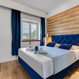 Teona Luxury With Terrace Appartamento Sali